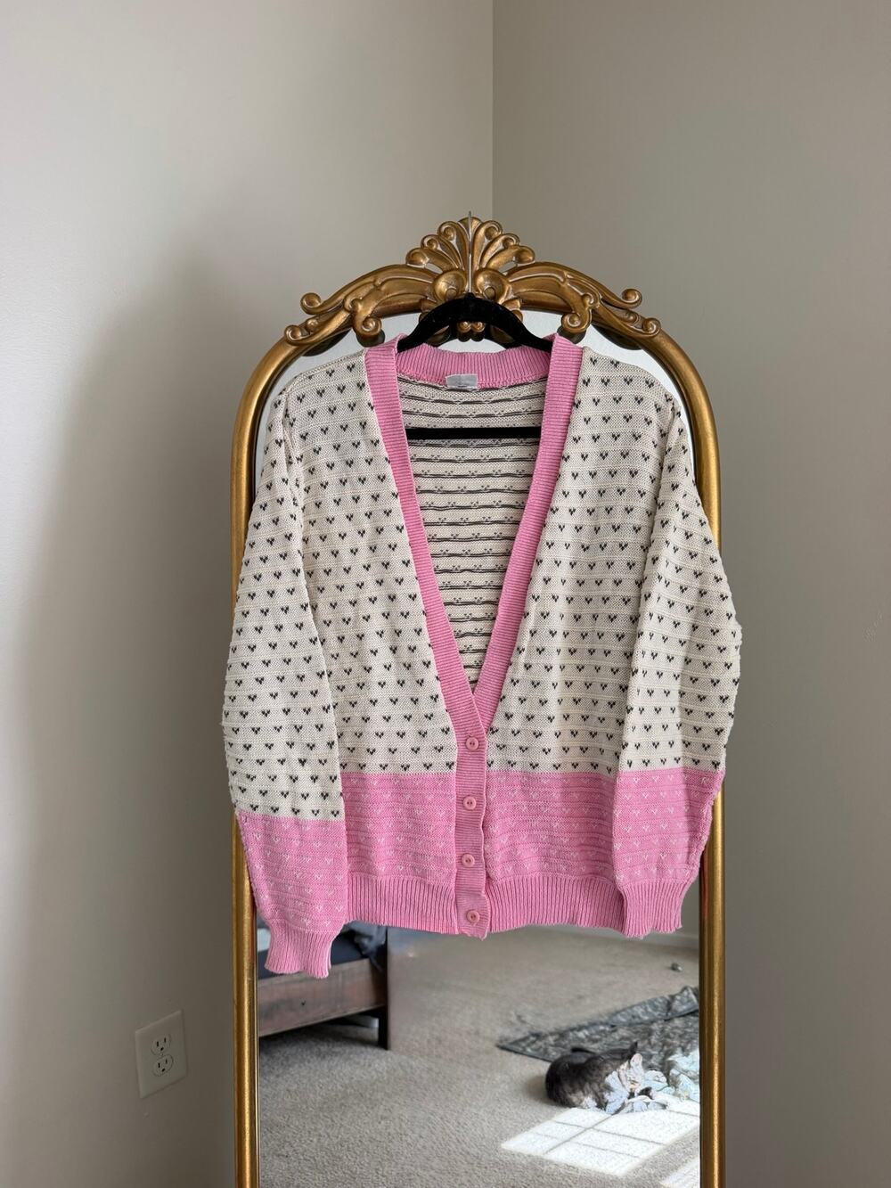 Rare Vintage Garan Marita Knit Heart Pink Ivory V Neck Button Cardigan Sweater
